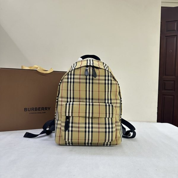 Réplica Burberry 1:1 de Alta Gama: Bandolera de Cuero Legítimo con Logo 1155438319 - front view